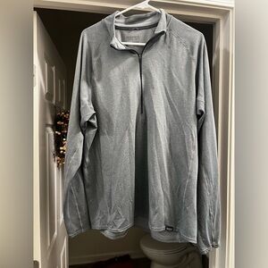 Patagonia Capilene Baselayer men’s size XL